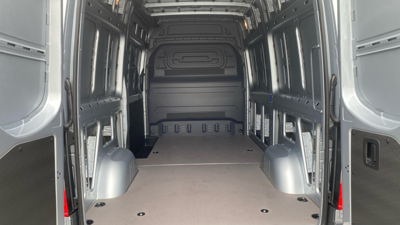 Mercedes-Benz Sprinter 315Cdi L2 Diesel Rwd 3.5t H2 Pro Van